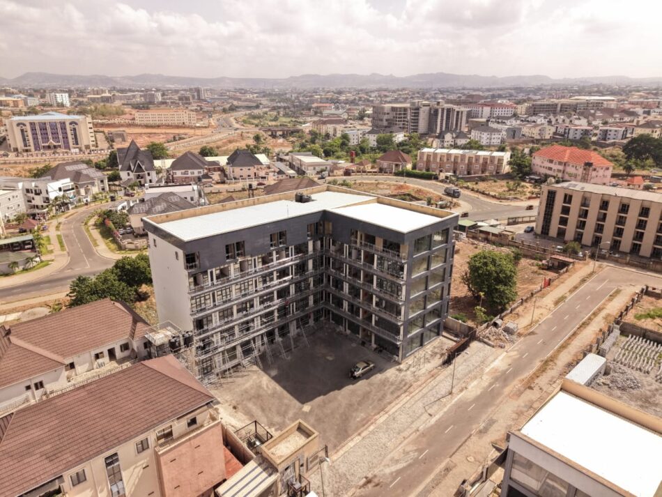 Omako plaza