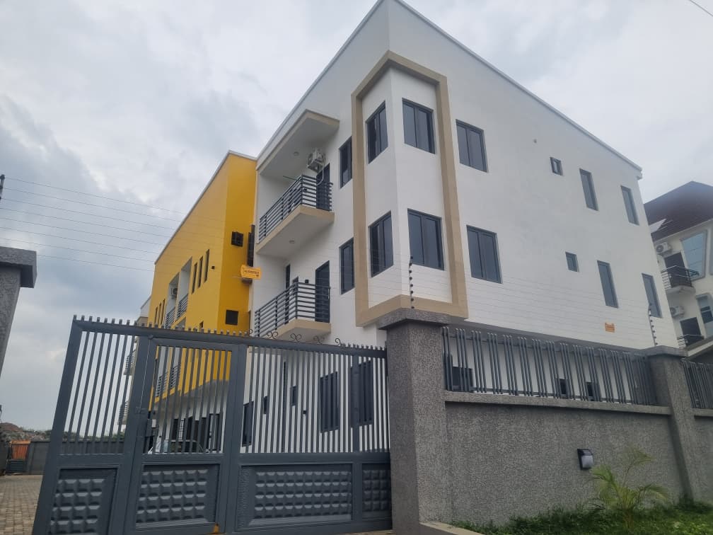 Dakibiyu flats view 3